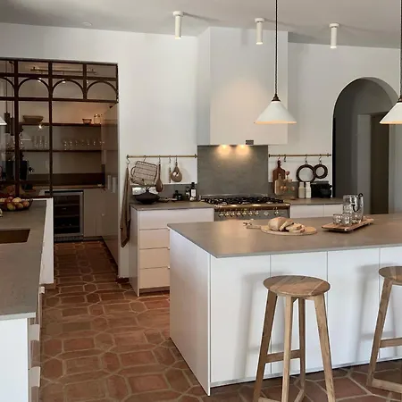 La Marquesa - Country In فيلة