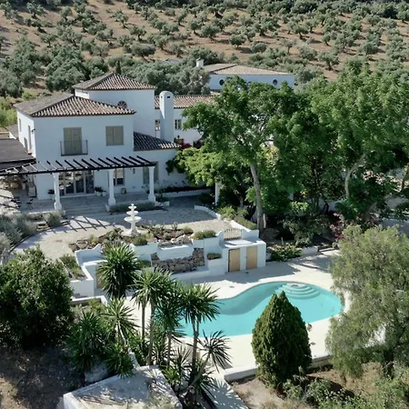 La Marquesa - Country In *