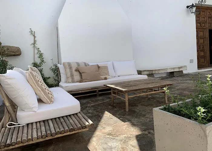 La Marquesa - Luxury In